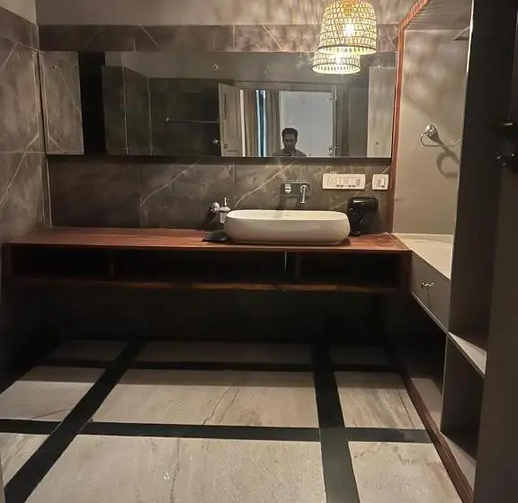 Sviitti Parveke, Nkaasa Hotel Personal Suites