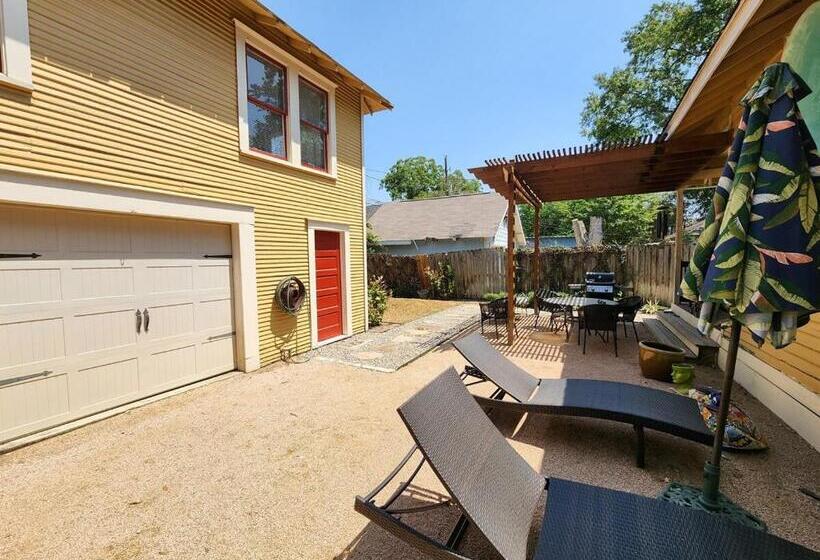 شقة غرفة واحدة, Cute & Quiet Garage Apt Home