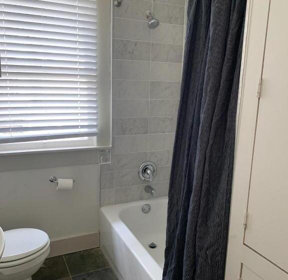 شقة غرفة واحدة, Cute & Quiet Garage Apt Home