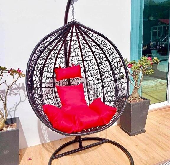 Büyük Çift Kişilik Yataklı Süit, Baan Kraziprak บ้านกระซิบรัก