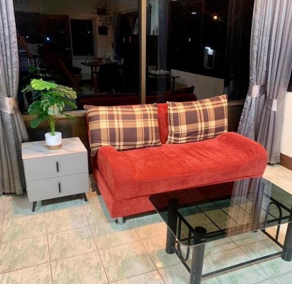 Семейный Номер, Baan Kraziprak บ้านกระซิบรัก