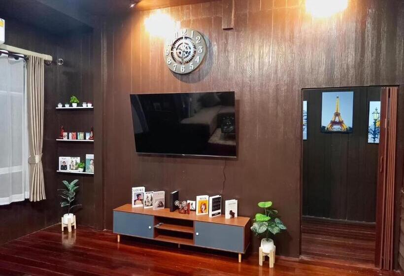 Дом 2 Спальни, Baan Kraziprak บ้านกระซิบรัก