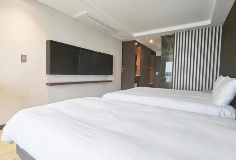 غرفة ديلوكس, Air City Hotel Corp