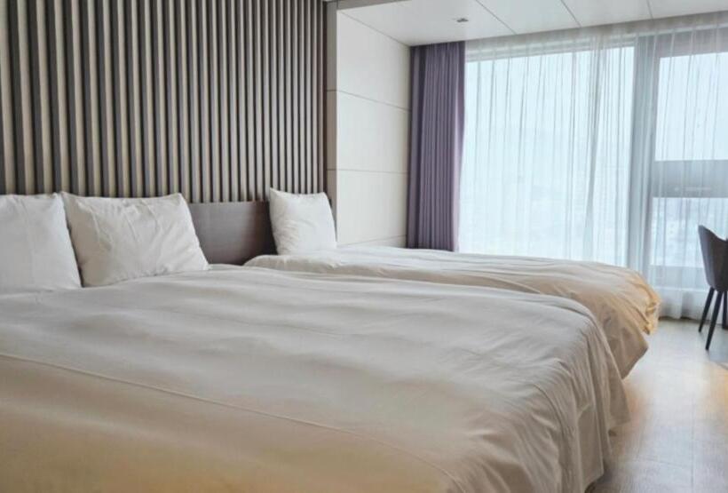 غرفة ديلوكس, Air City Hotel Corp