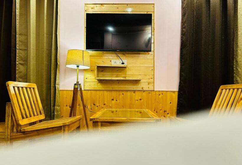 带阳台套房, Burwa Breeze By Winsum Stays