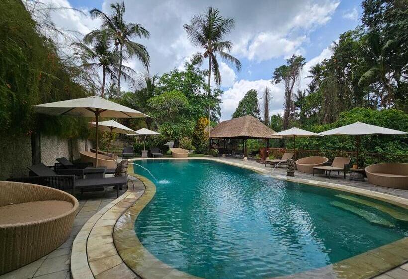 Номер Стандарт Вид на Бассейн, The Gana Ubud By Guru Experience