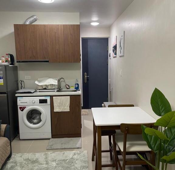 استودیو استاندارد با بالکن, Ckk Condo Unit