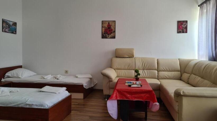 ファミリールーム, нов хотел девня