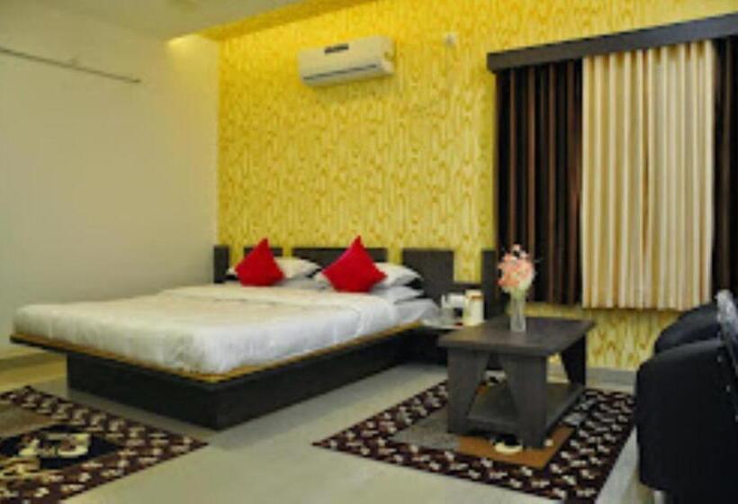 غرفة قياسية سرير كينج, Om Executive, Satara