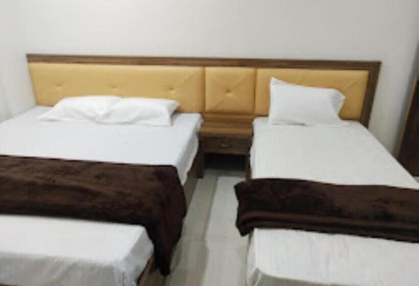 חדר סטנדרט, Ram Leela Lodge, Tuljapur