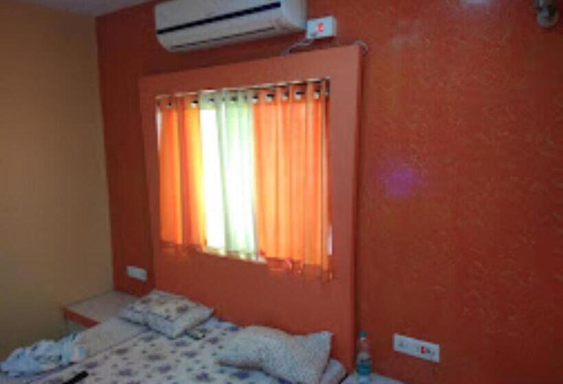 חדר דחוקס עם מיטת קינג, Rw International, Hingoli