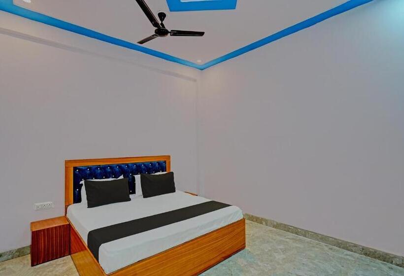 三人经典房间, Oyo Hotel Maya Luxe