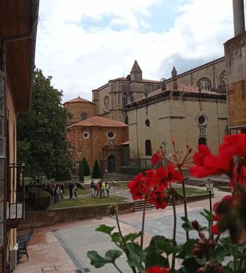 اتاق استاندارد با بالکن, Alojamiento Oviedo 1