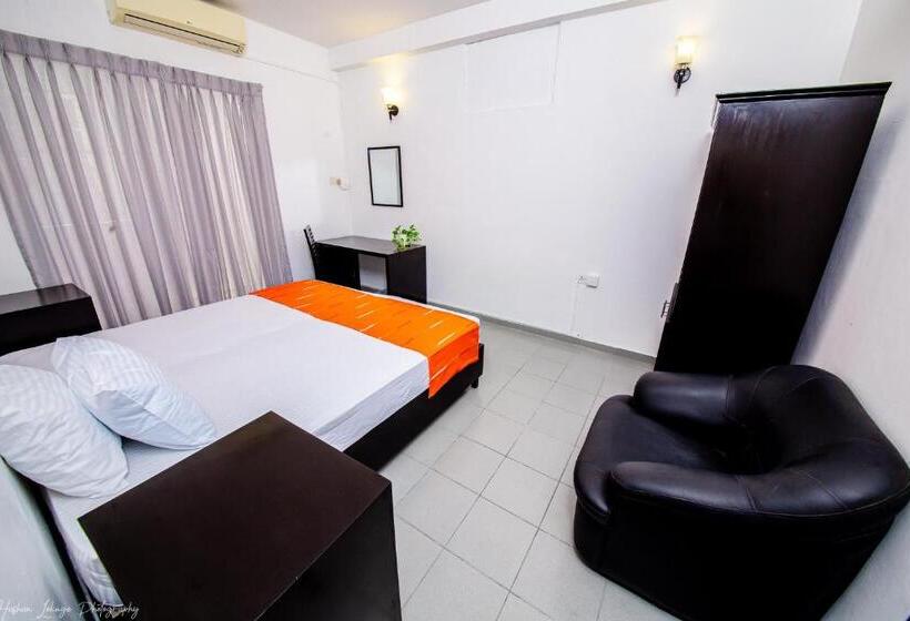 バルコニー付きスタンダードルーム, Asian House