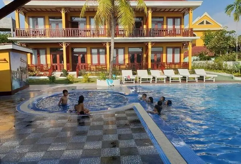 اتاق لوکس, Golden Hotel Dondet