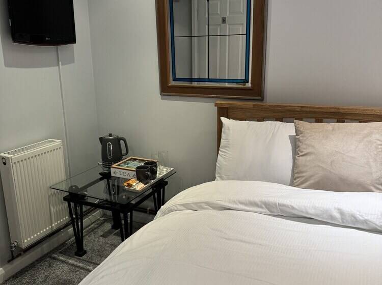 غرفة قياسية, Windsor Wine & Dine