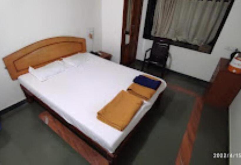 Номер Стандарт, Amraban Resort, Chiplun