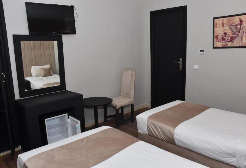 اتاق استاندارد, Cadé