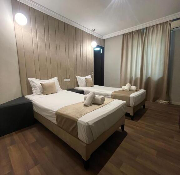 اتاق استاندارد, Cadé