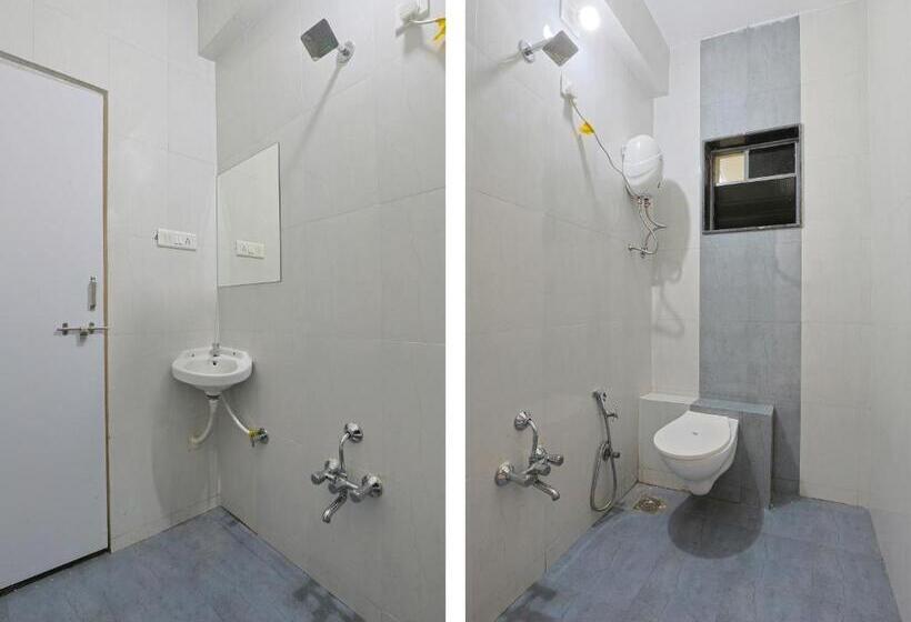 חדר סטנדרט חדר אמבטיה משותף, Monville Group Vadodara