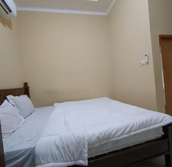 חדר סטנדרט, Oyo 93340 Angsana Aglow Homestay