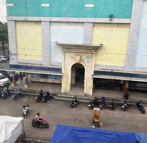 חדר סטנדרט, Sekawan