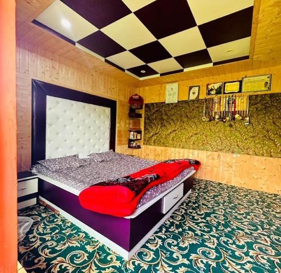 חדר דלוקס, Sheen Homestay