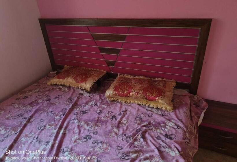 חדר קלאסי לשלושה, Spot On Mehta Banquet And Restaurant