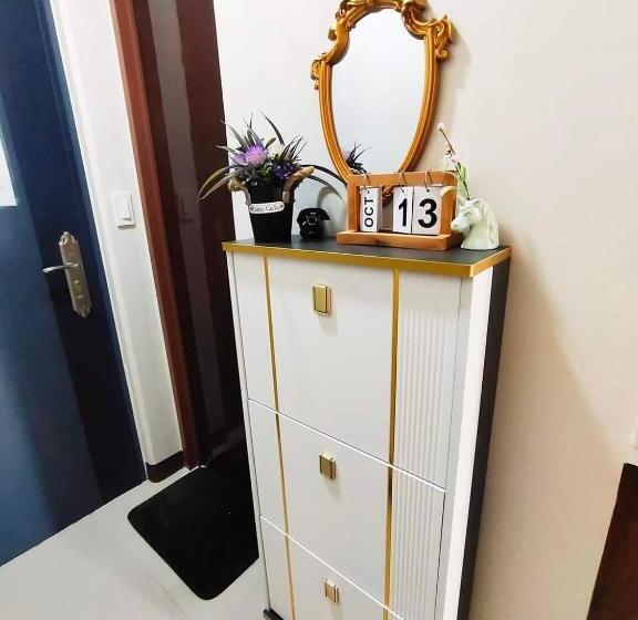 Студия Стандарт, Nate & Athalia S Cityscape Condotel
