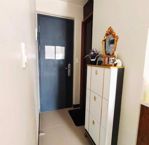 استودیوی استاندارد, Nate & Athalia S Cityscape Condotel