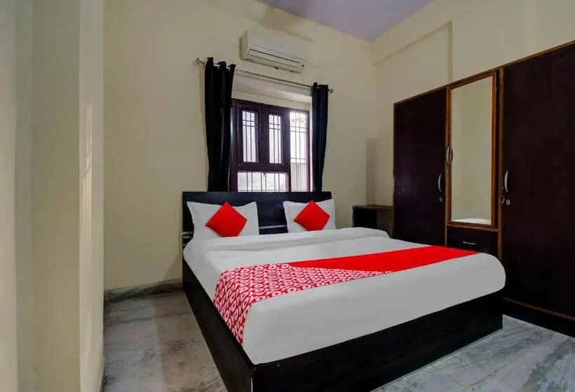 Classic Kolmen Hengen Huone, Oyo Hotel Tanu Palace