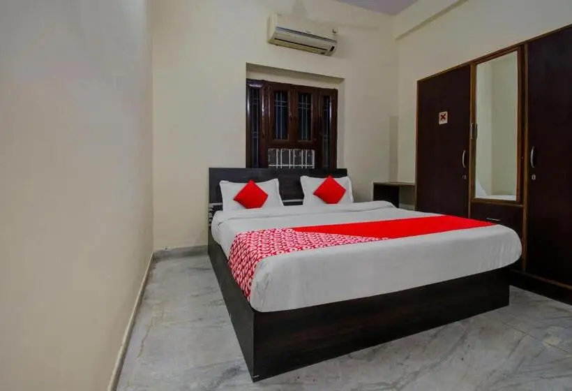 Classic Kolmen Hengen Huone, Oyo Hotel Tanu Palace