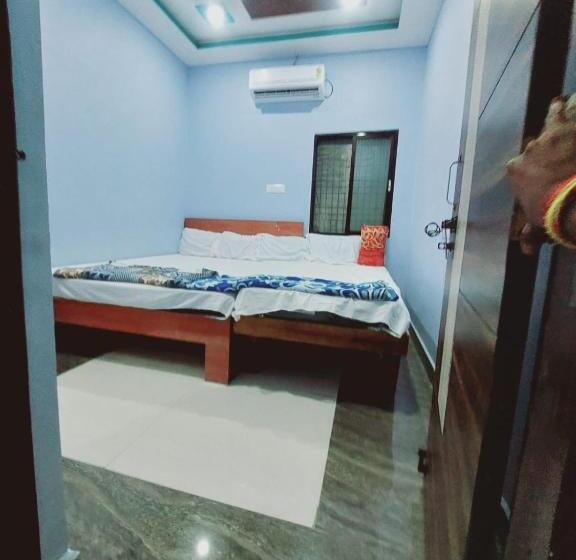 Deluxe-huone, Karthik Family Guest House