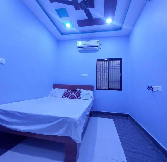Deluxe-huone, Karthik Family Guest House