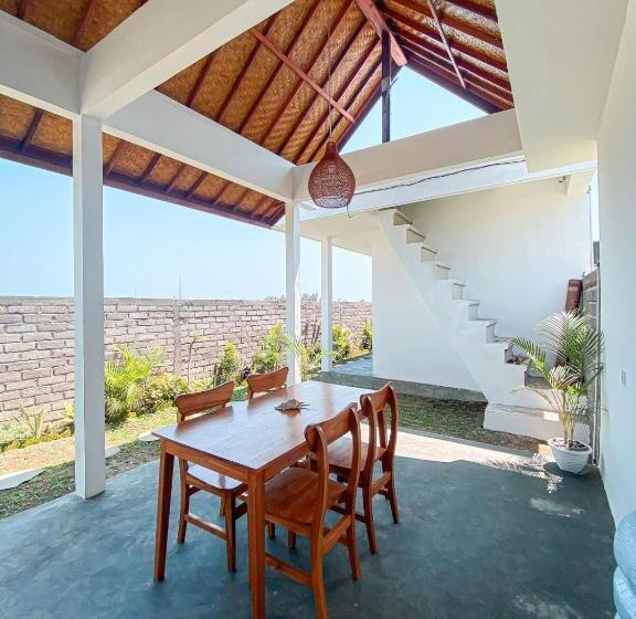 חדר דלוקס, Turtle House Surf & Stay