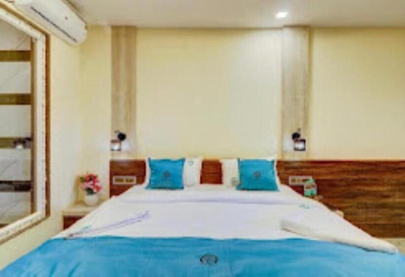 غرفة ديلوكس, Green County Panchgani