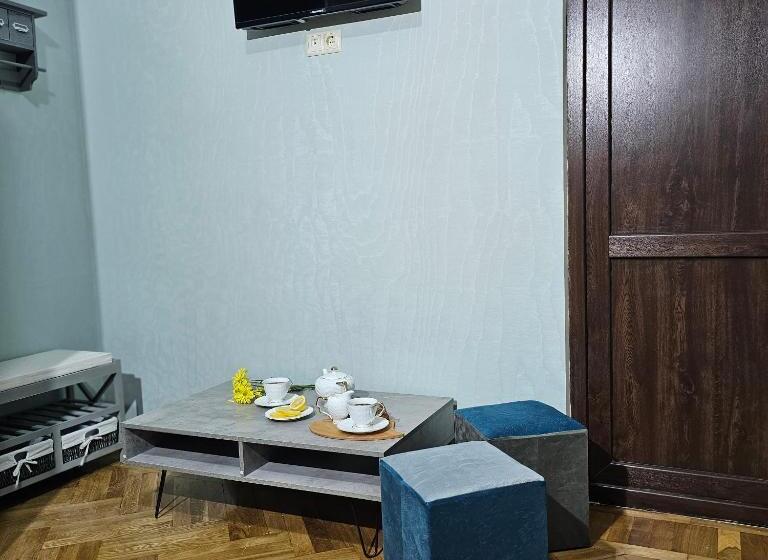 اتاق استاندارد, Memory Basket