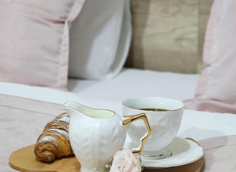 اتاق استاندارد سه نفره, Memory Basket