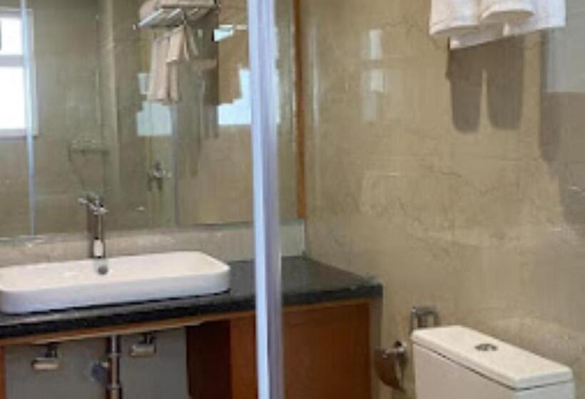 スタンダードルーム, Nam Lau Namsai