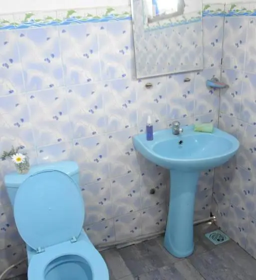 اتاق استاندارد با سرویس بهداشتی مشترک, The Dew Drop Villa