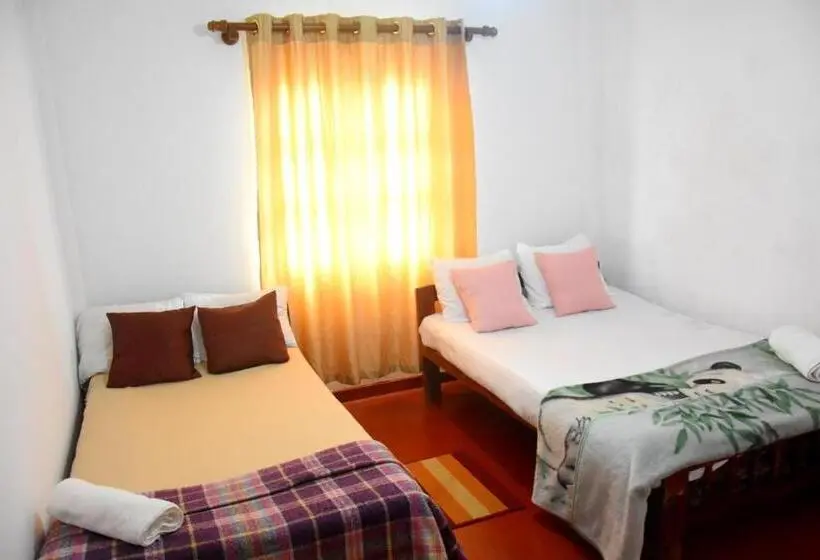 اتاق استاندارد با سرویس بهداشتی مشترک, The Dew Drop Villa