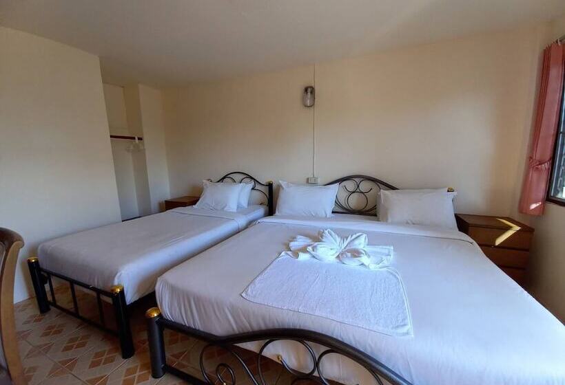 スーペリアールーム, Phuphamok Valley Resort