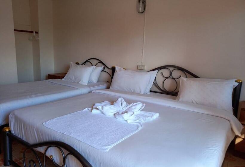 スーペリアールーム, Phuphamok Valley Resort