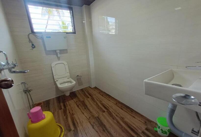 חדר סטנדרט, Staymaker Hotel Mayura