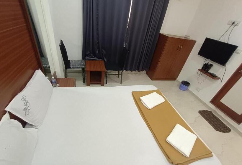 חדר סטנדרט, Staymaker Hotel Mayura