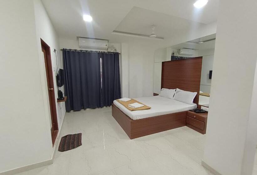 חדר דלוקס, Staymaker Hotel Mayura