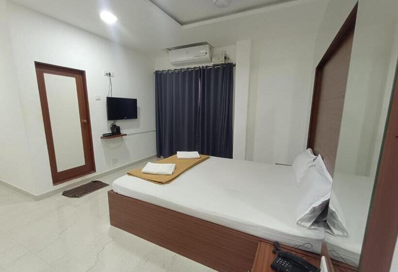 חדר דלוקס, Staymaker Hotel Mayura