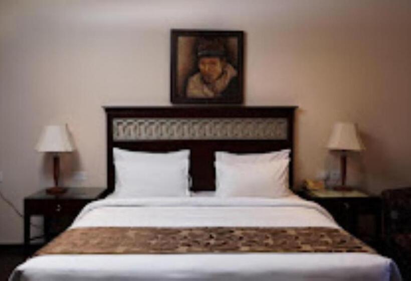 اتاق استاندارد, The Greenwood Hotel, Tezpur Assam