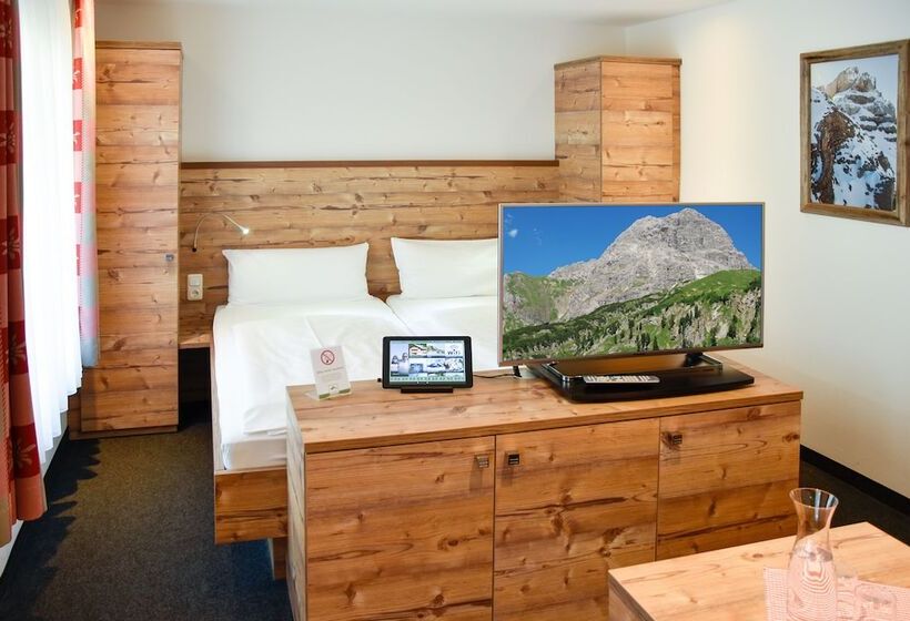 غرفة قياسية مطلة على الجبل, Das Kleemanns