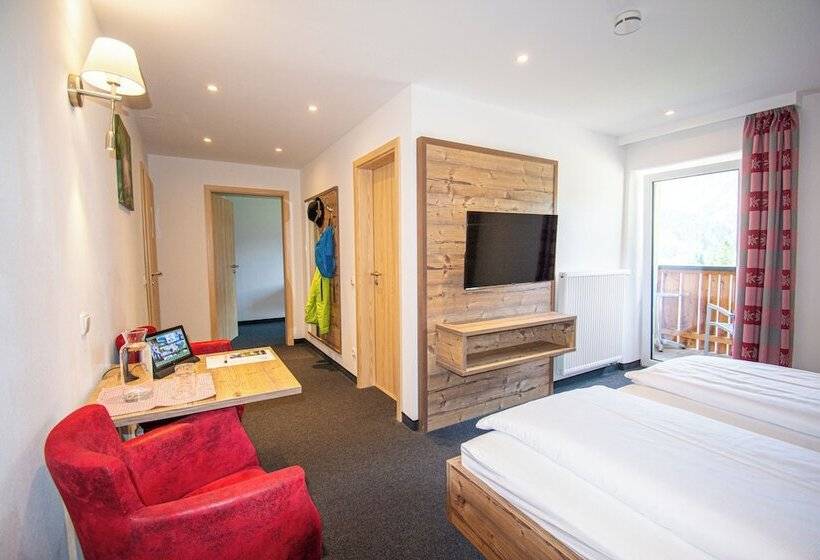 جناح مطلّ علي الجبل, Das Kleemanns